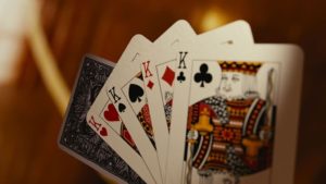 ¿Se puede jugar blackjack en GGbet Perú?